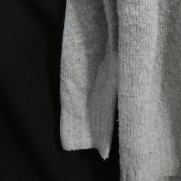 ZARA KNIT | small | Classic Light Grey Crew Neck Sweater - Picture 6 of 16
